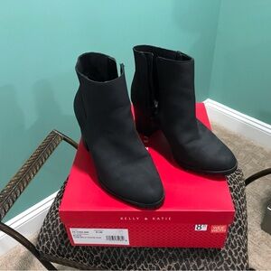 Kelly & Katie Sleek Black Ankle Booties